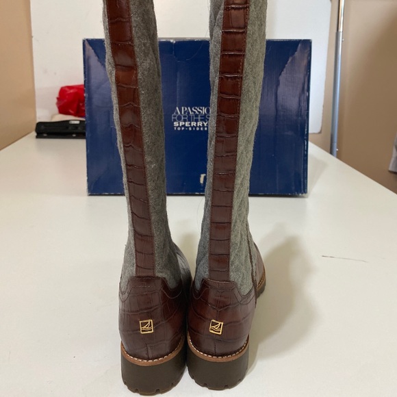 Sperry Topsliders Gray Diamond Quilted Brown Leather Boots Size 8 very classy - Picture 5 of 14